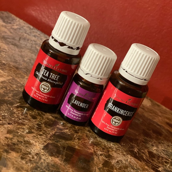 Acne Essential Oil 10ml Roller - Picture 2 of 2